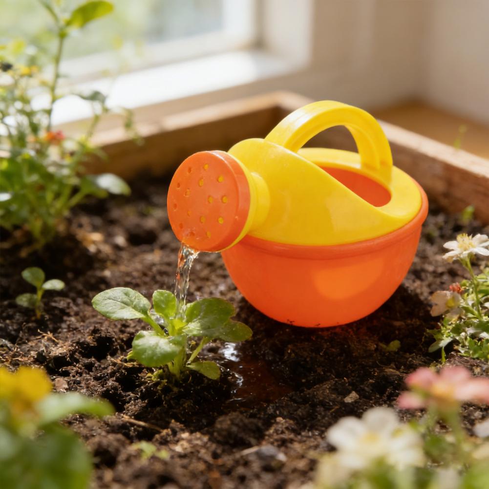Alat Penyiram Ringan untuk Ana - Gardening Tools 5 Year Old ulasan dan harga